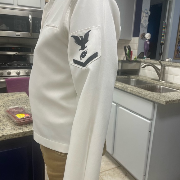 White navy shirt size 38 long and pants. - Picture 4 of 12